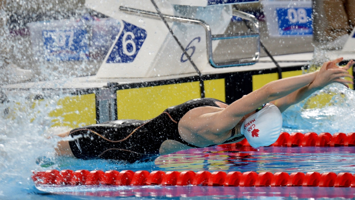 Angela Marina at the start of her backstroke race in Lima 2019. 