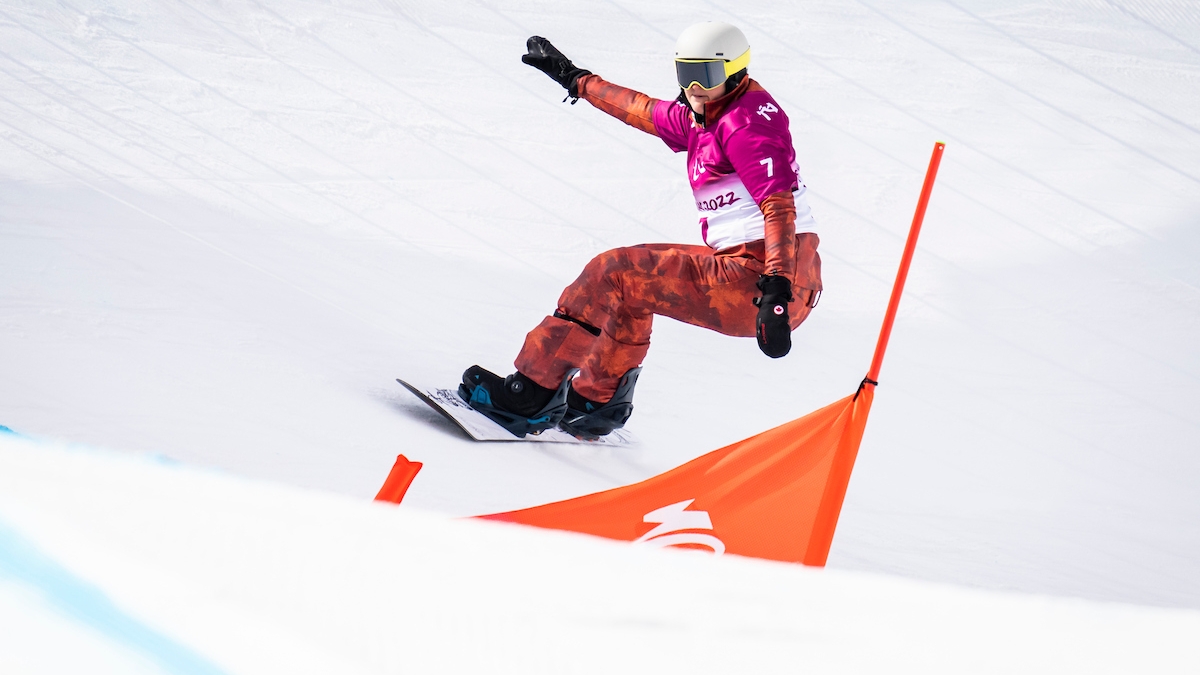Lisa DeJong competes in Para snowboard cross qualifying at the Beijing 2022 Paralympic Winter Games