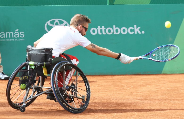 Rob Shaw competes in wheelchair tennis at Lima 2019