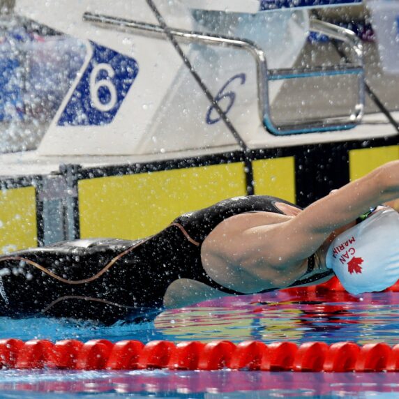 Angela Marina at the start of her backstroke race in Lima 2019.