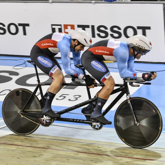 Lowell Taylor and pilot Ed Veal racing at the 2020 UCI Para Cycling Track World Championships