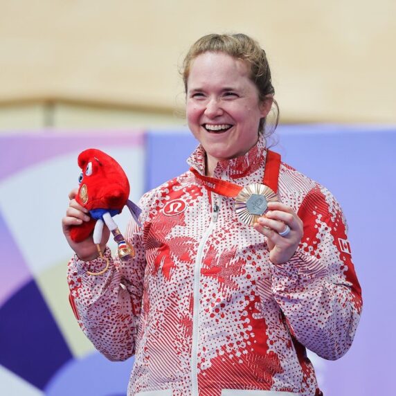 Bronze medallist Kate O'Brien, Para cycling