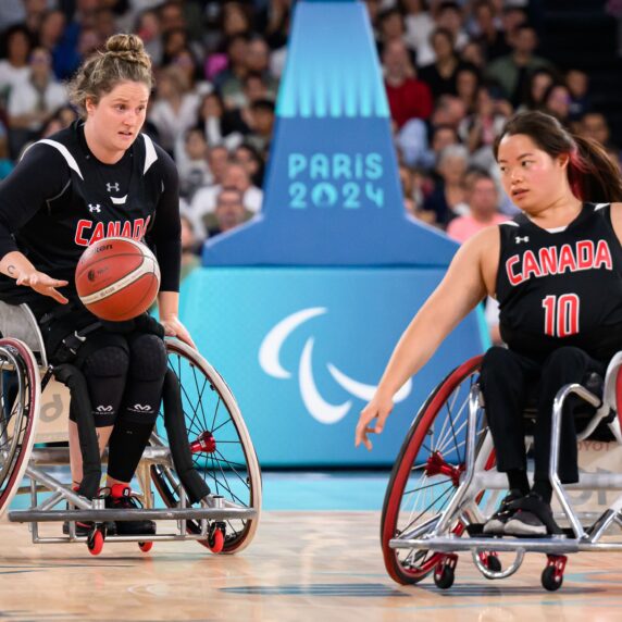 Arinn Young and Puisand Lai, wheelchair basketball